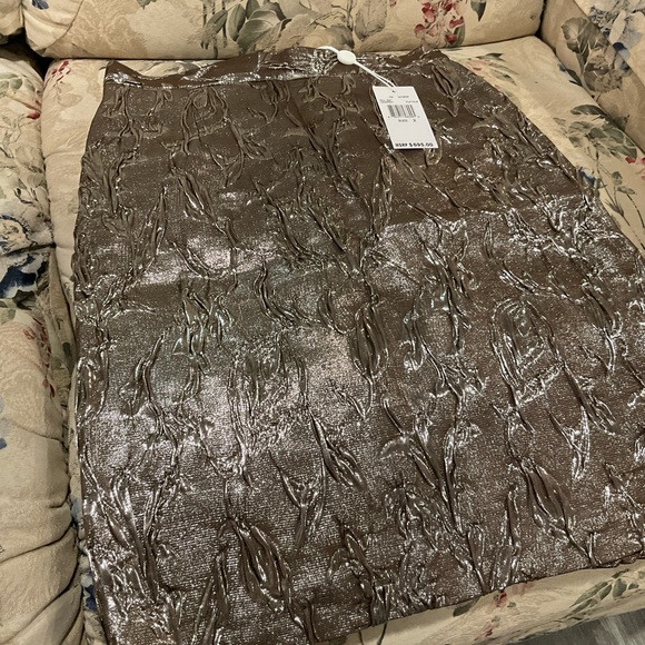 ❤️ MSRP 695.! Michael Kors Platinum skirt BEAUTIFUL 😍 - Picture 3 of 10